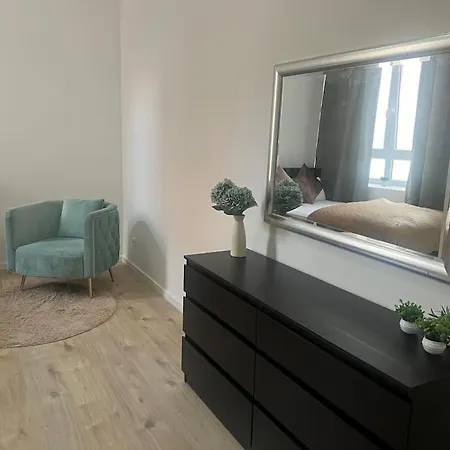 Privatzimmer Mit Bad Im Herzen Von Apartment *
